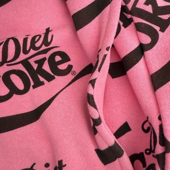NWT Women’s Diet Coke Fleece Shorts Pink Shorts L - Picture 6 of 7